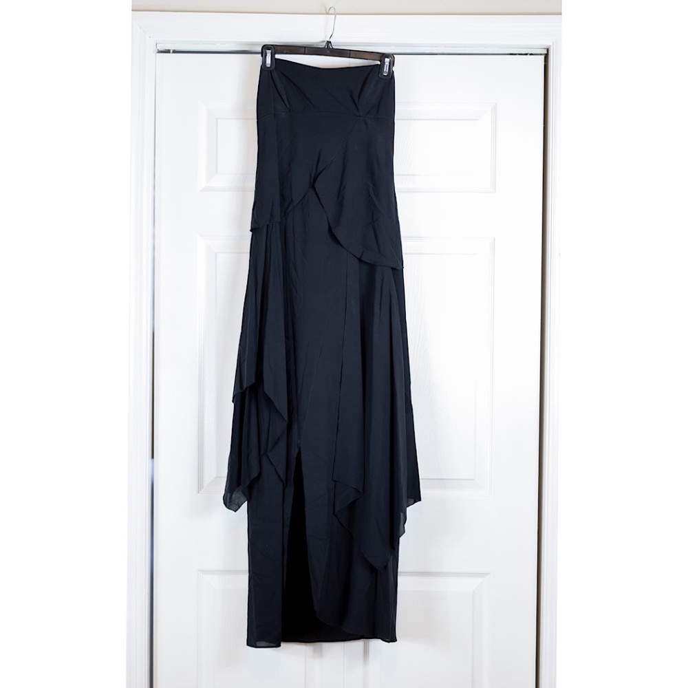 Nicole Miller Size 2 Strapless Black Silk Blend Gown
